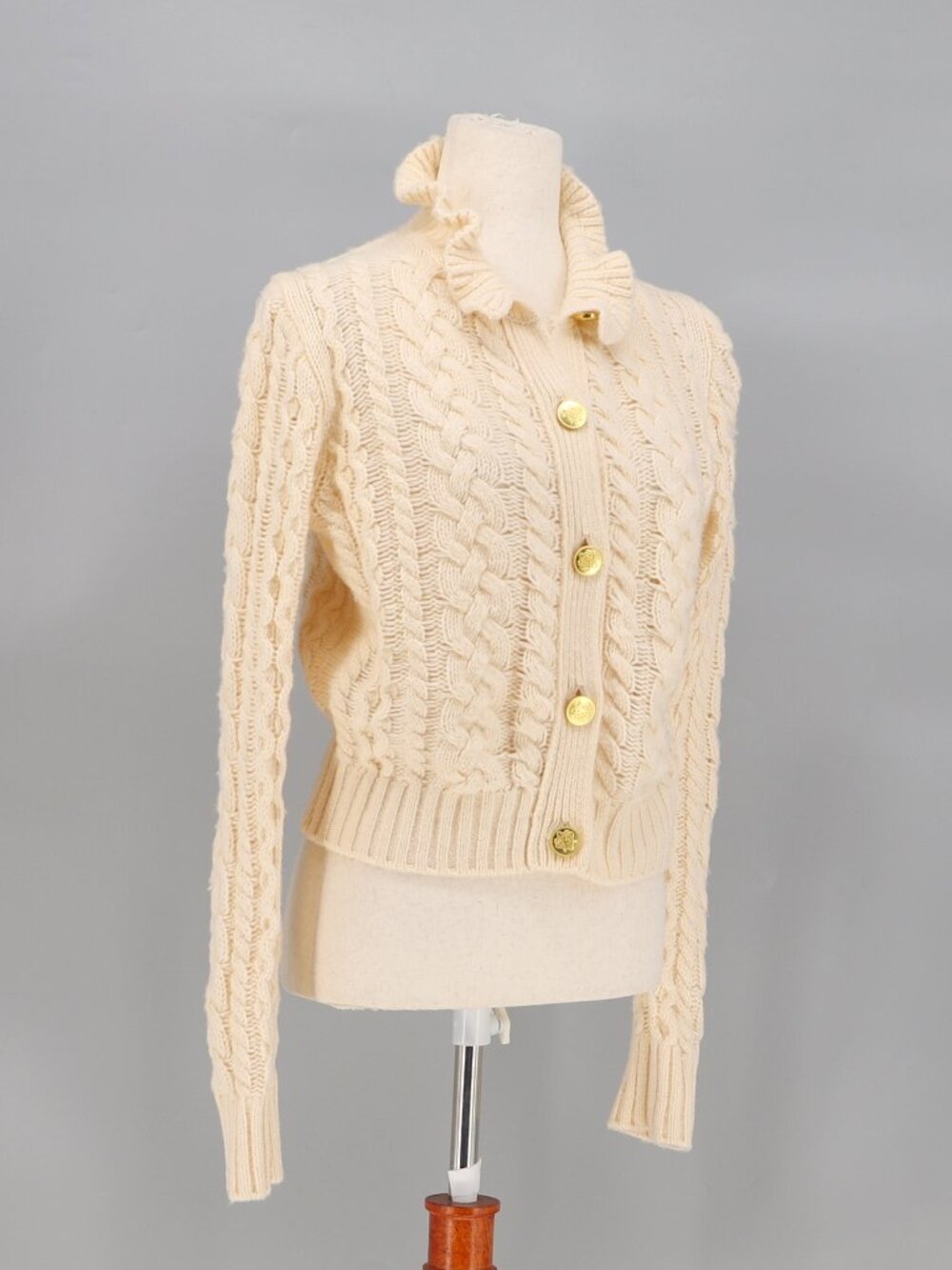 J. CREW Cable-knit Ruffleneck Cardigan Sweater in Butter Cream Size S - Picture 4 of 10